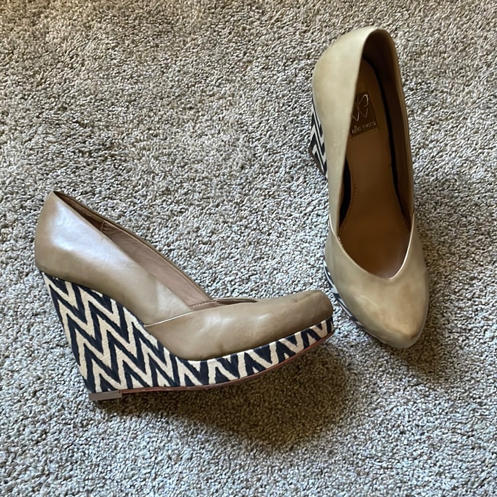 Ella Moss Platform Heel. Size 9. No Box.